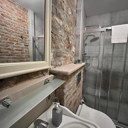 Hotel Kuecuekkoey Avlulu 5*