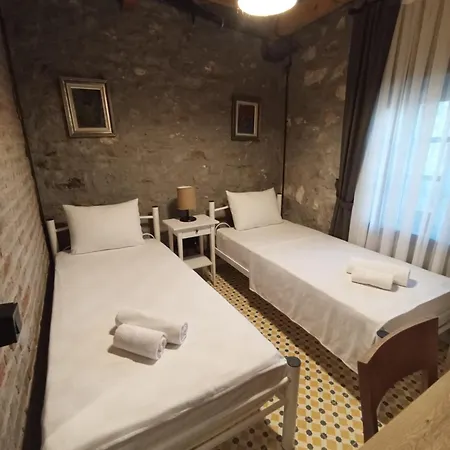 Hotel Kuecuekkoey Avlulu 5*