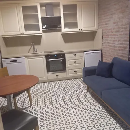 Kuecuekkoey Avlulu Hotel 5*